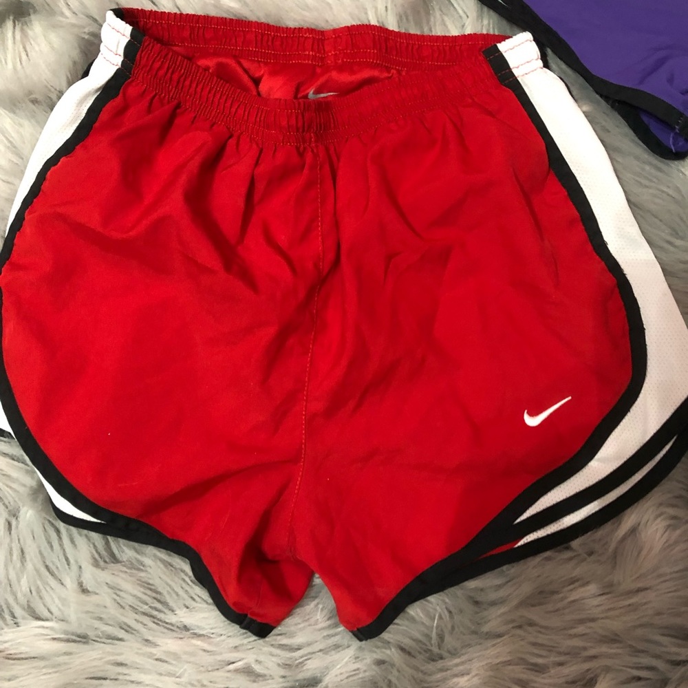 Nike shorts red